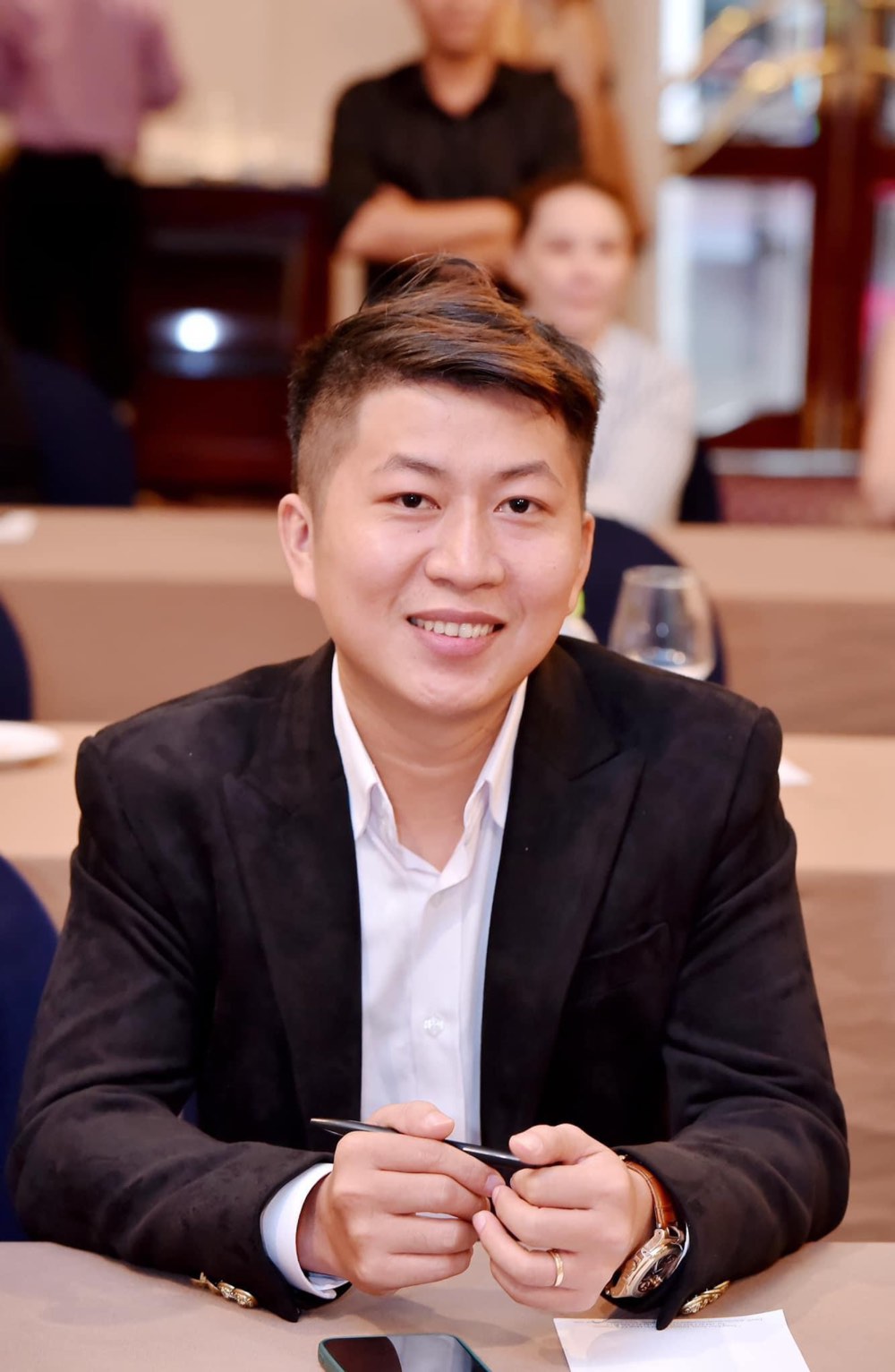 Veston-duy-tan0