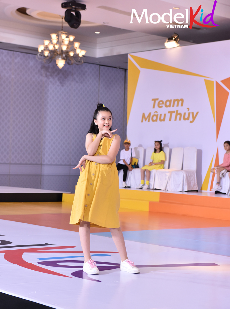 753.16. Đào Thục Linh chị gái của Phở