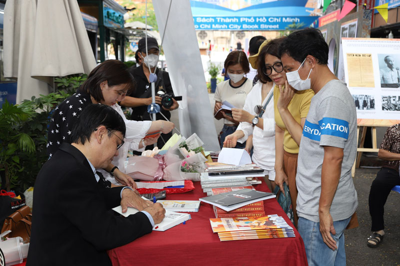 3b.z.hoangmanhha7a14f2790b26cb789237