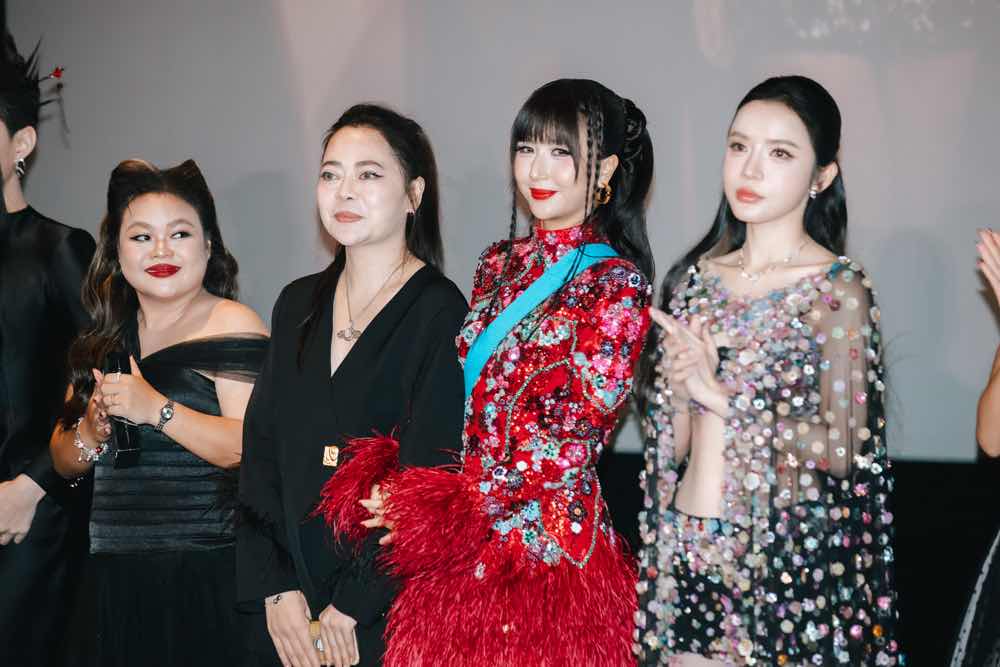 1z.962.phim-tet-tho-oi-tran-thanh-truyen-thong-spotlight-vietnam-19