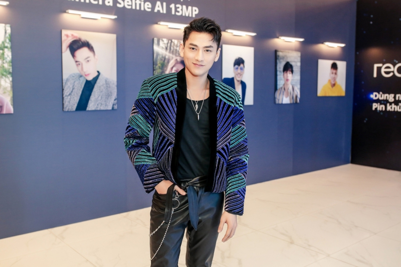 Realme3 Isaac - H1 