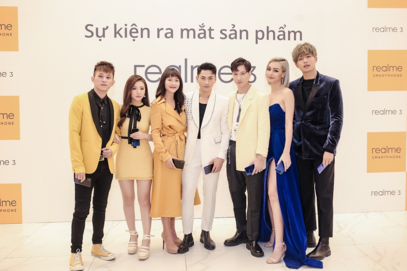 Realme3 Isaac - Sao Viet