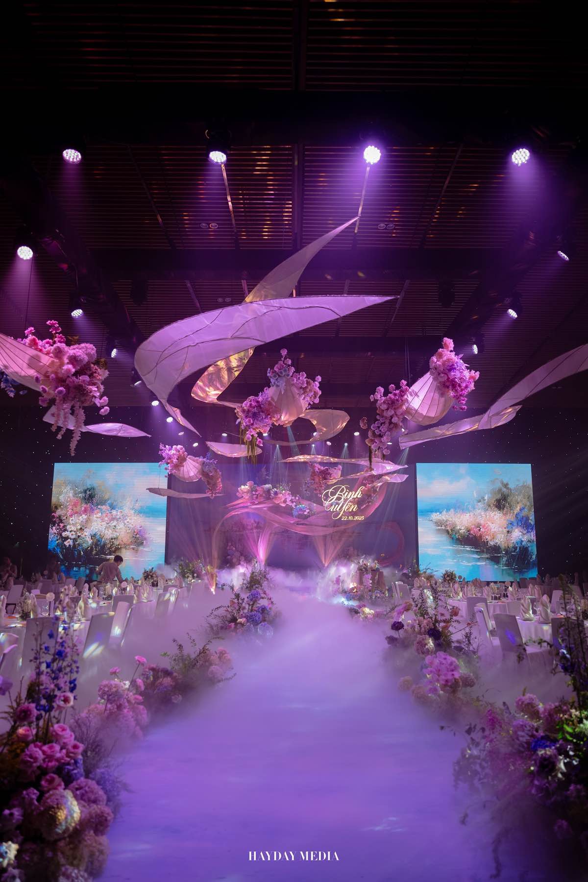 1A.260.a-hau-nguyen-hoang-phuong-uyen-chon-binh-uyen-202500001