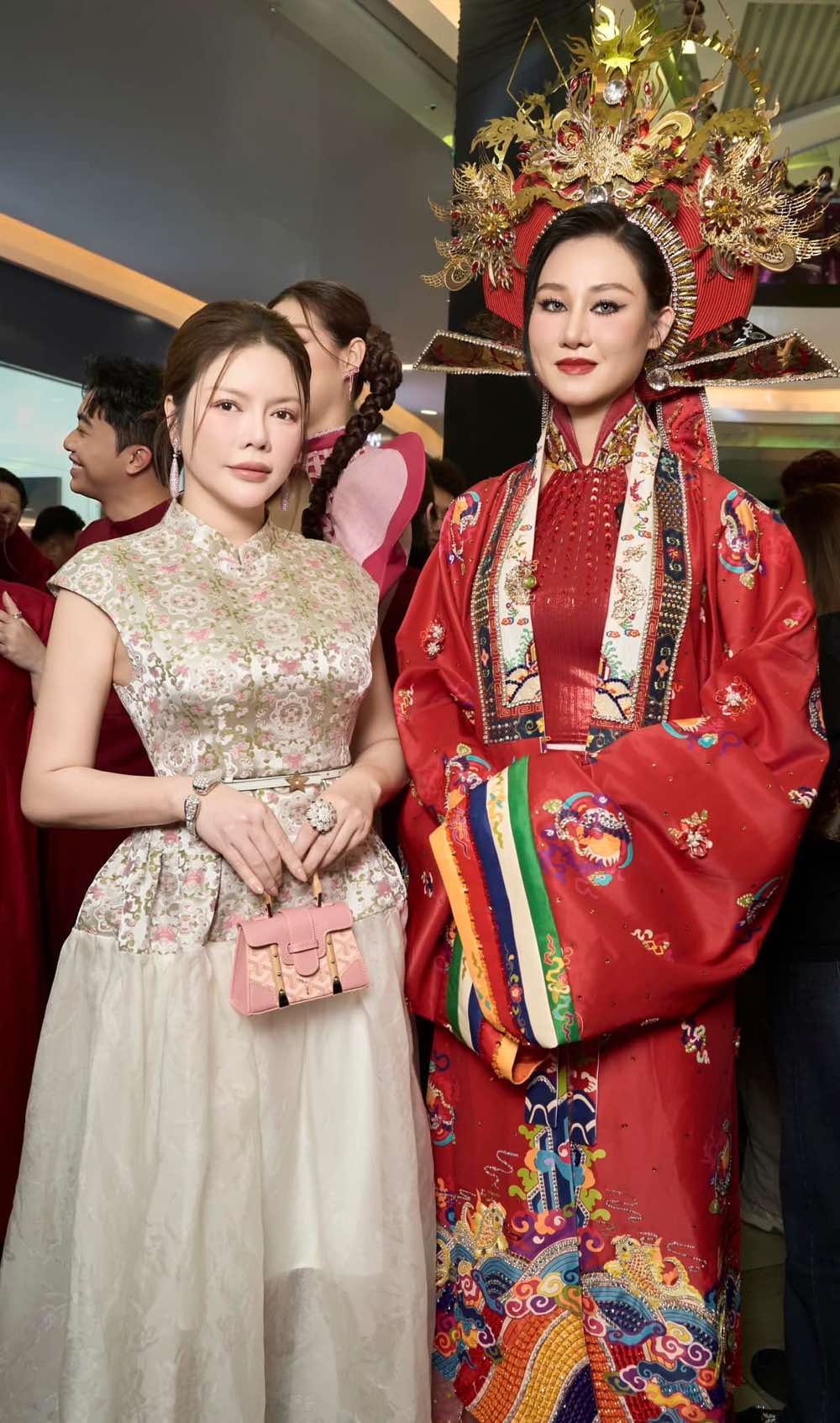 1A.954.yuki-lan-anh-nha-gia-tien-huynh-lap-spotlight-vietnam4