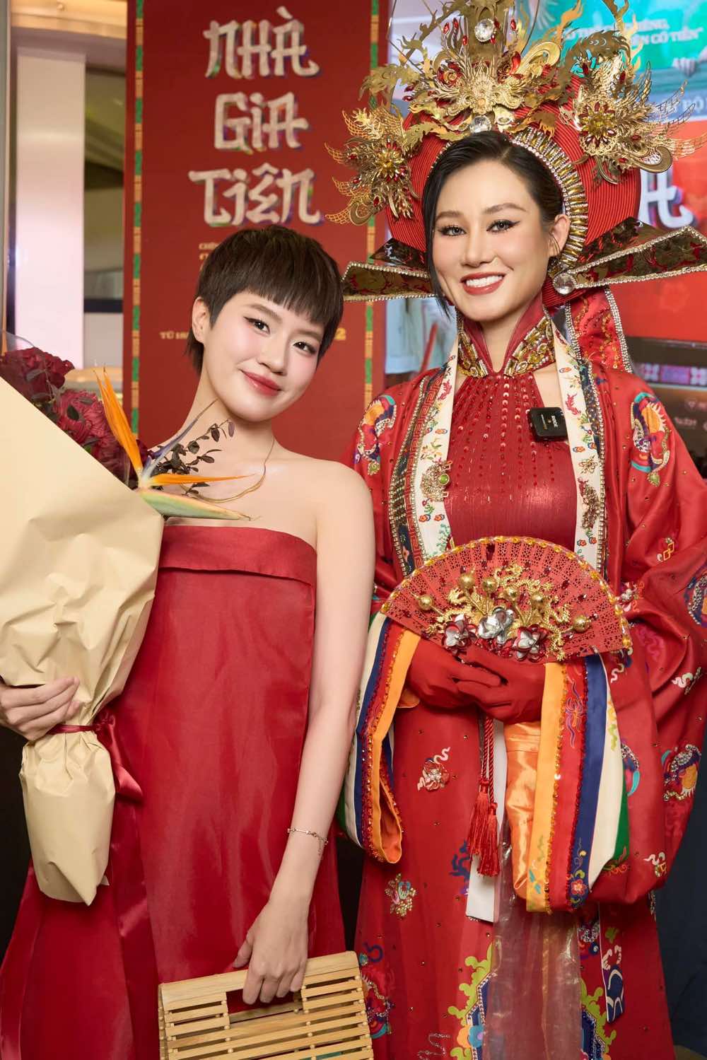 1A.954.yuki-lan-anh-nha-gia-tien-huynh-lap-spotlight-vietnam7