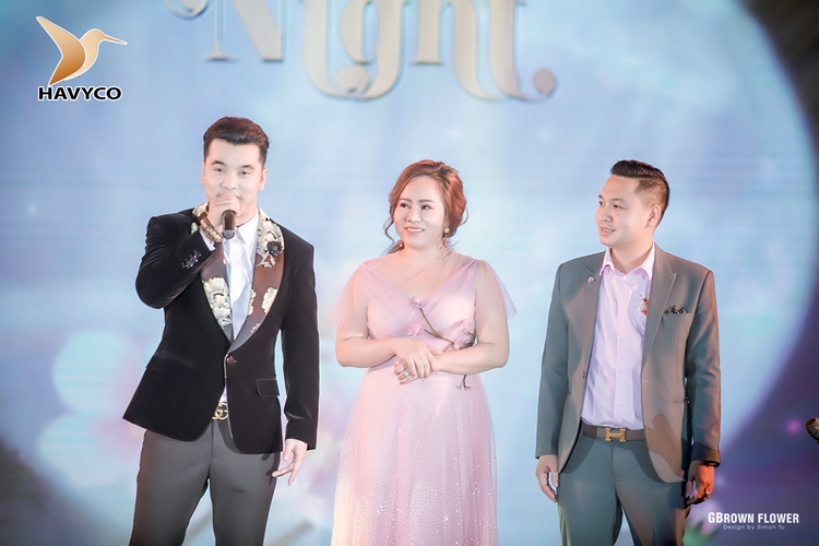 Boss Havyco Việt Anh và Vân Anh cùng Ưng Hoàng Phúc