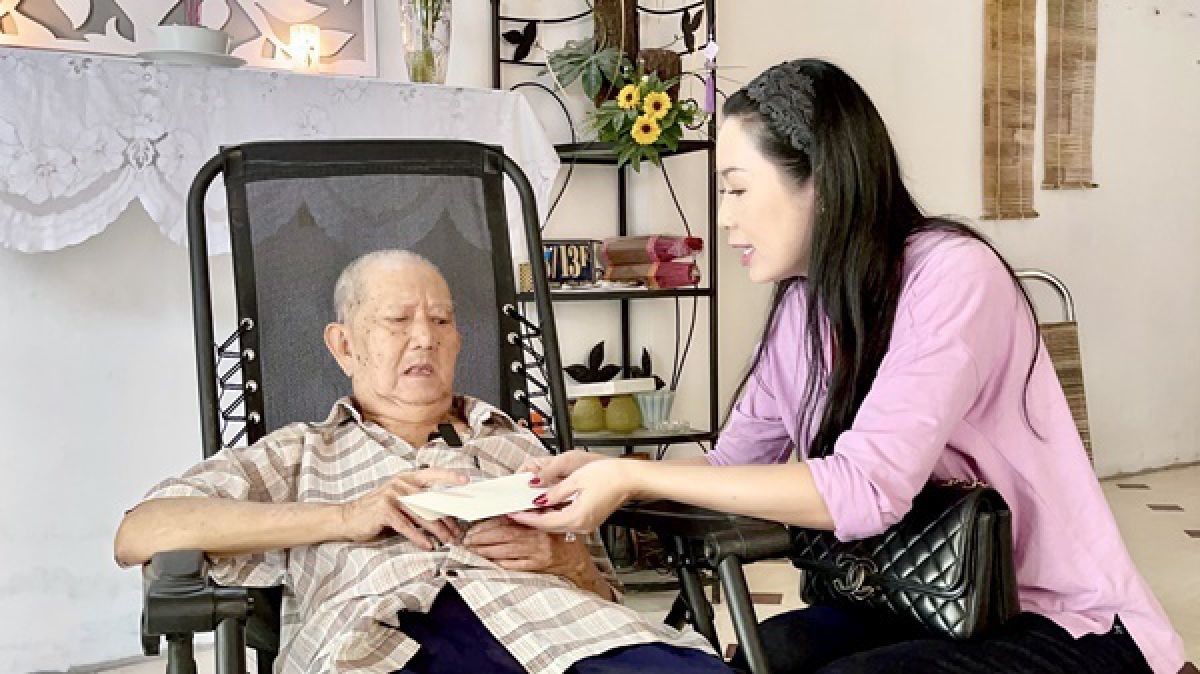Trịnh Kim Chi giúp đỡ Mạc Can và nhiều nghệ sĩ khó khăn