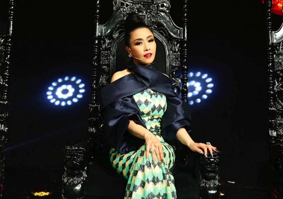 Nghệ sĩ hài Kiều Oanh nhận về... 1.000 đồng khi ngồi ghế nóng 'Lô tô show'