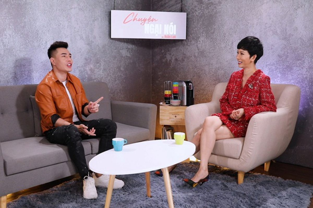 Lê Dương Bảo Lâm: “Đâu có gì mắc cỡ khi livestream bán hàng”