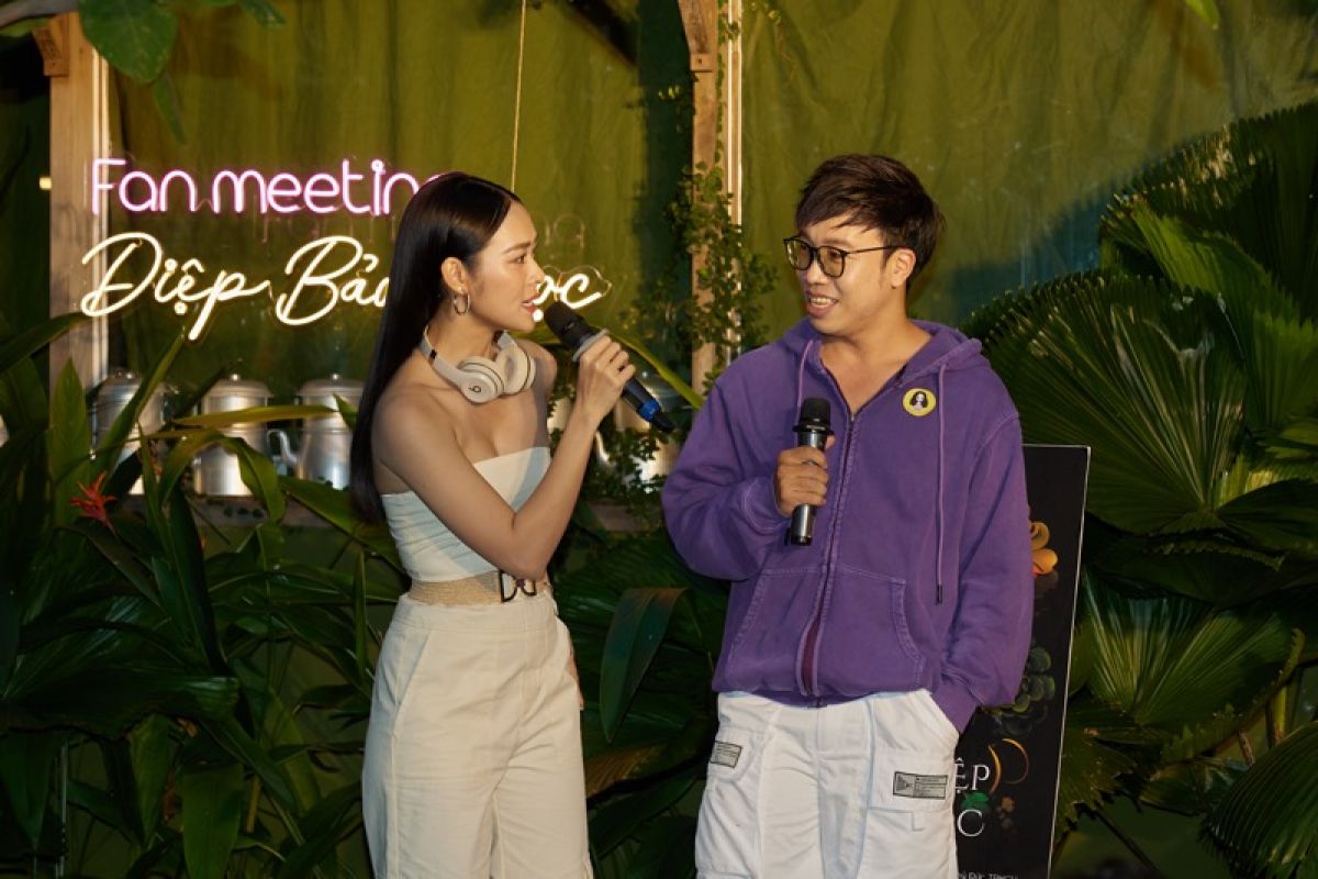 Diệp Bảo Ngọc lần đầu tổ chức fan meeting