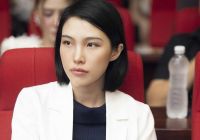 NỮ B&Aacute;C SĨ NH&Atilde;N KHOA ĐỒNG H&Agrave;NH C&Ugrave;NG HOA HẬU SINH VI&Ecirc;N H&Ograve;A B&Igrave;NH VIỆT NAM 2025: ThS.BS.CKI PHẠM TRẦN BẢO NGỌC