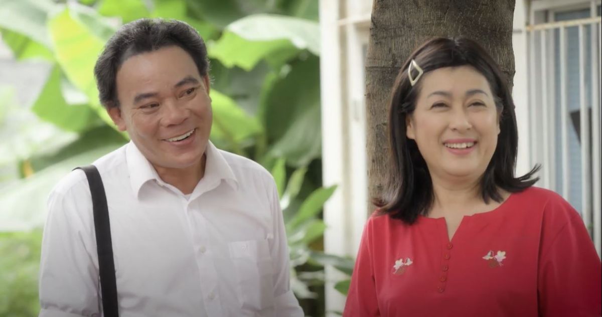 Phương Bình và Thanh Thủy tung hứng ăn ý trong ''Gia đình lý sự''