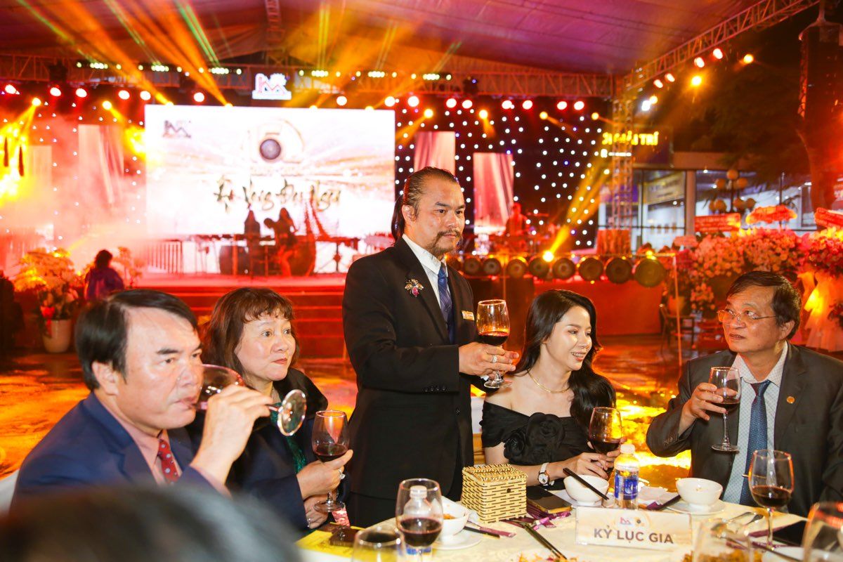 Kỷ niệm 15 năm thành lập Liên Minh Group
