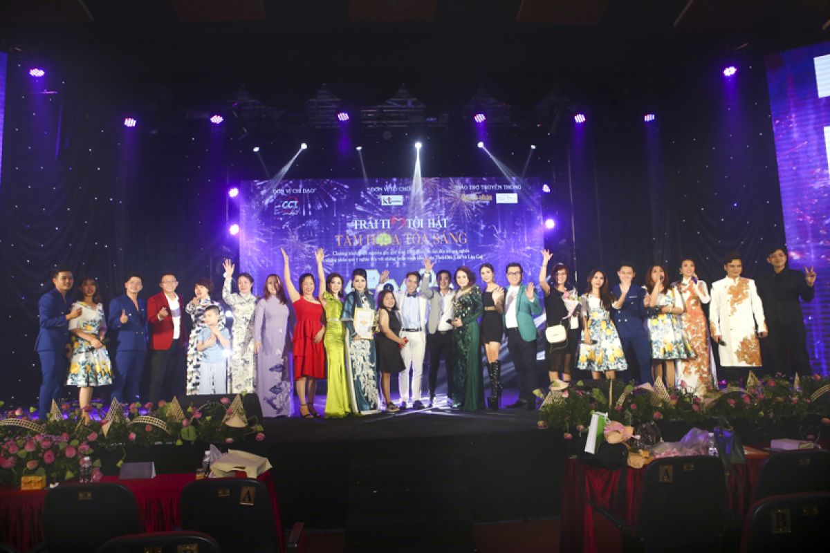 Nghệ sỹ cháy hết mình cùng đêm nhạc thiện nguyện Trái Tim Tôi Hát 2019