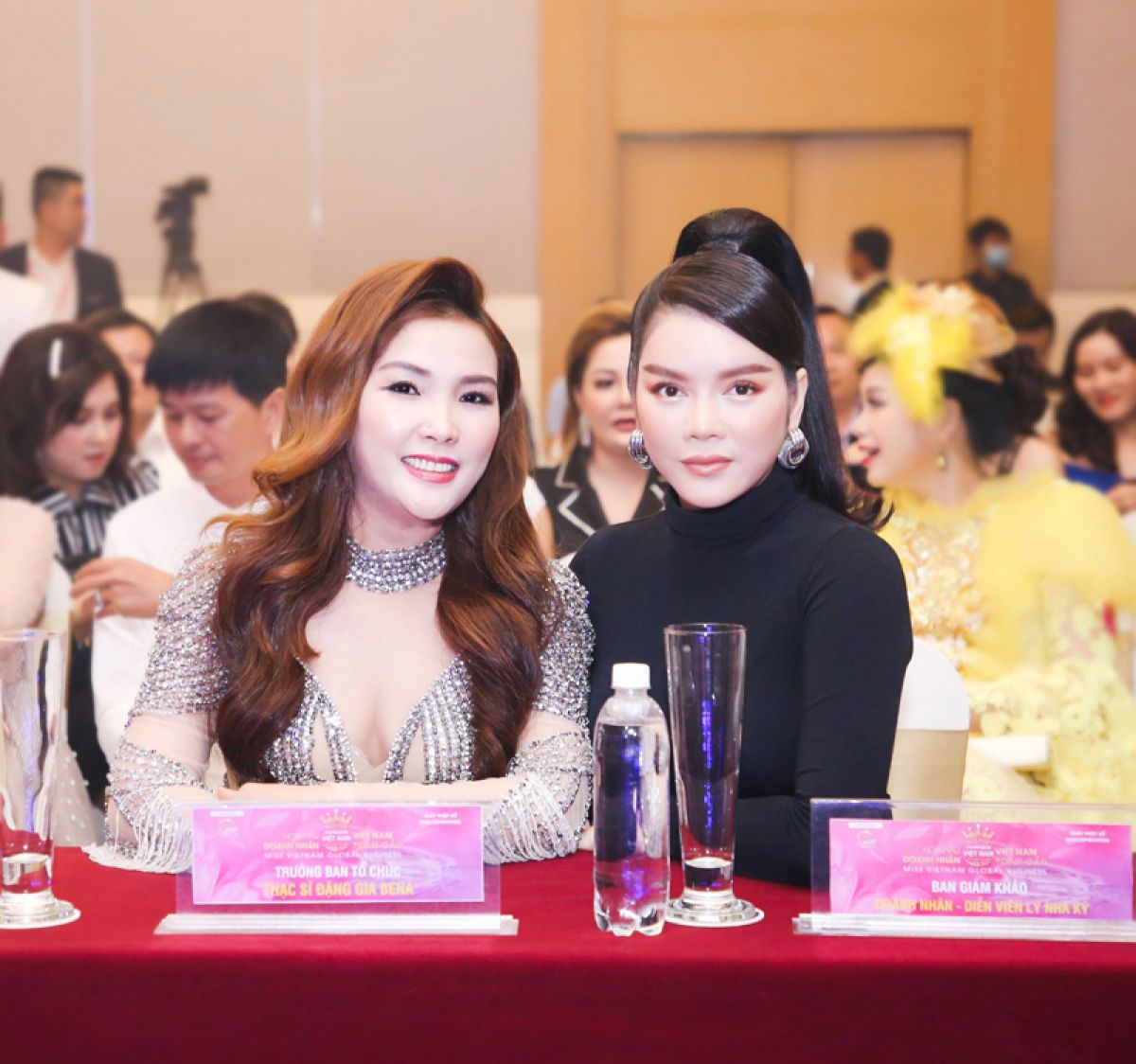 Thạc sĩ Đặng Gia Bena trình làng Hoa hậu Doanh nhân Việt Nam toàn cầu 2020