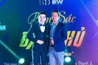 Gặp Gỡ Á Quân MCRV 2019 - Thạc Sỹ - MC Vinh Quang Sau Sự Kiện Thời Trang Bản Sắc Đất Thủ