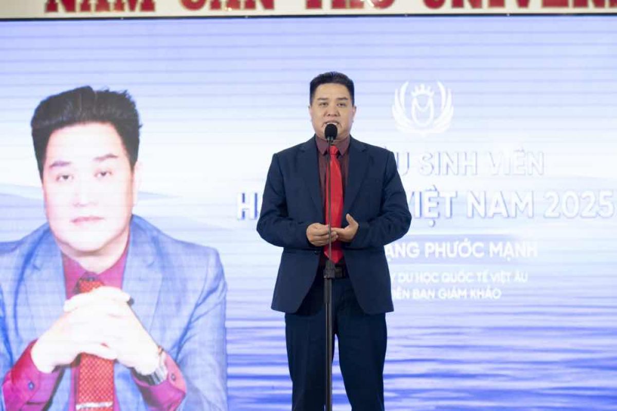 THS. ĐẶNG PHƯỚC MẠNH NGỒI GHẾ GIÁM KHẢO CUỘC THI HOA HẬU SINH VIÊN HOÀ BÌNH VIỆT NAM 2025