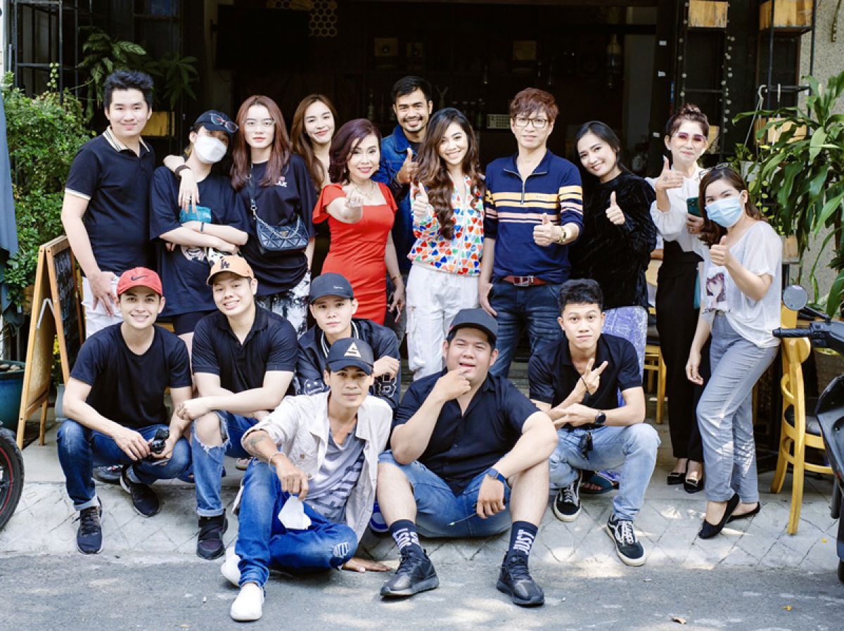 Dàn nghệ sĩ quy tụ trong dự án phim ca nhạc hài “Đôi khi lỡ hẹn một giờ” của nhạc sĩ Nguyễn Minh Anh