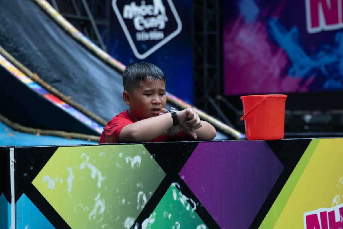 Cậu bé bật khóc trong game show Nhóc Cưng Siêu Đẳng và những câu hỏi “đắng lòng” dành cho người lớn