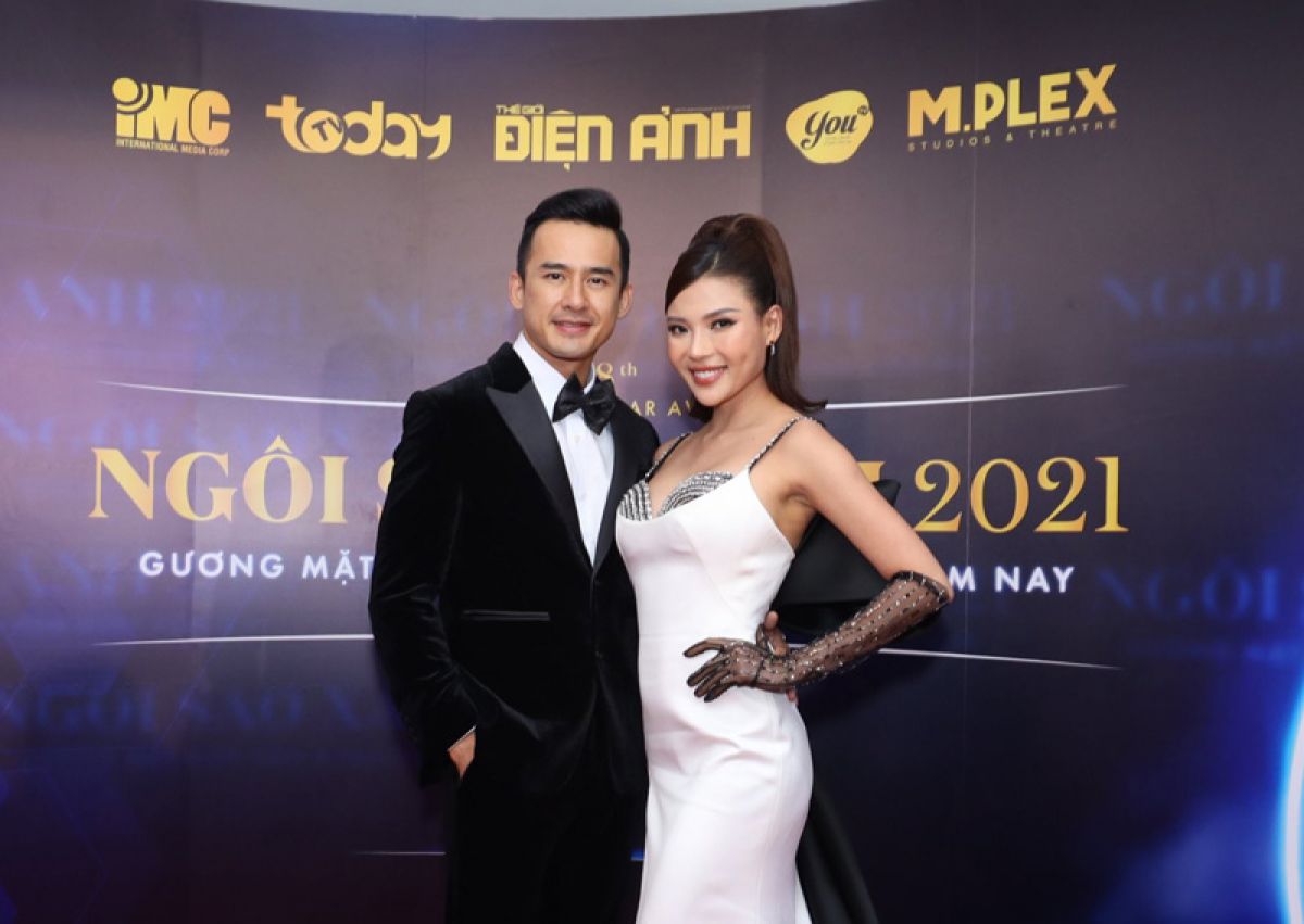 Dàn sao đình đám lần lượt xuất hiện trên thảm đỏ Ngôi Sao Xanh