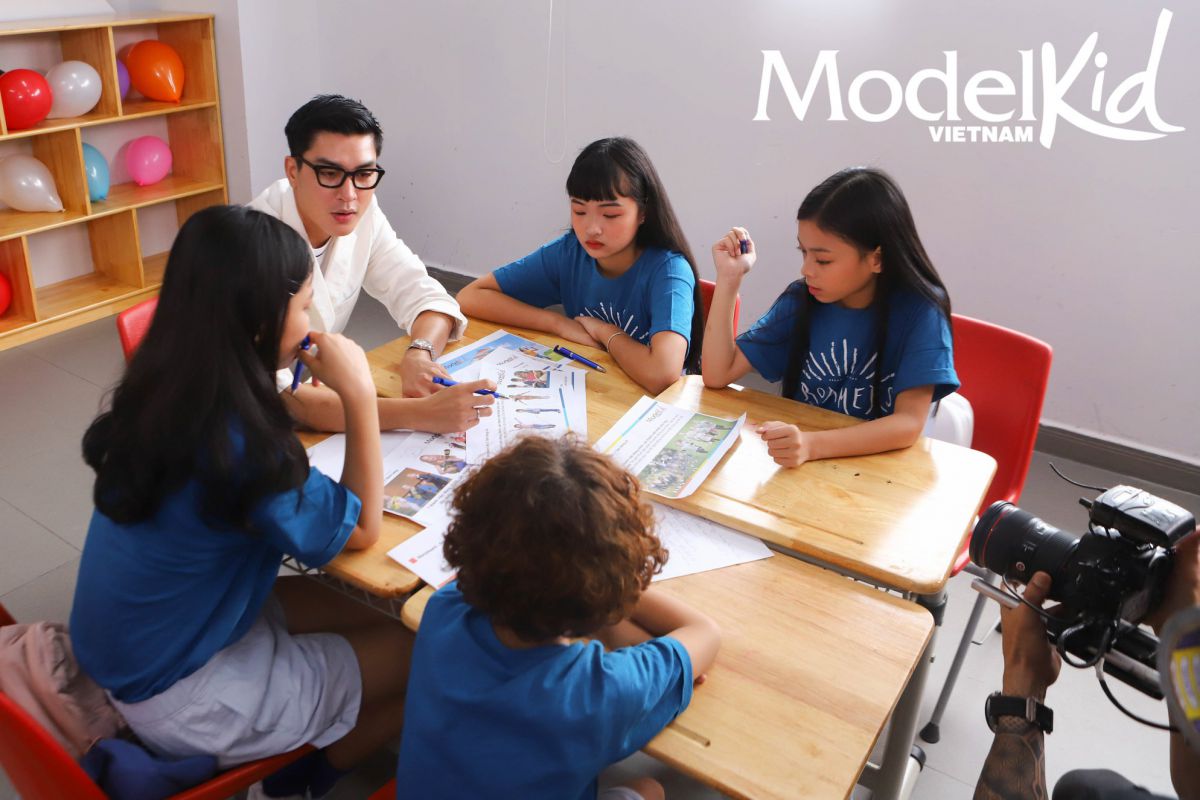 Tập 5 "Model Kid Vietnam": “Chị đại" Tuyết Lan giành chiến thắng tuyệt đối, HLV Quang Đại bất ngờ tuyên bố rút khỏi chương trình