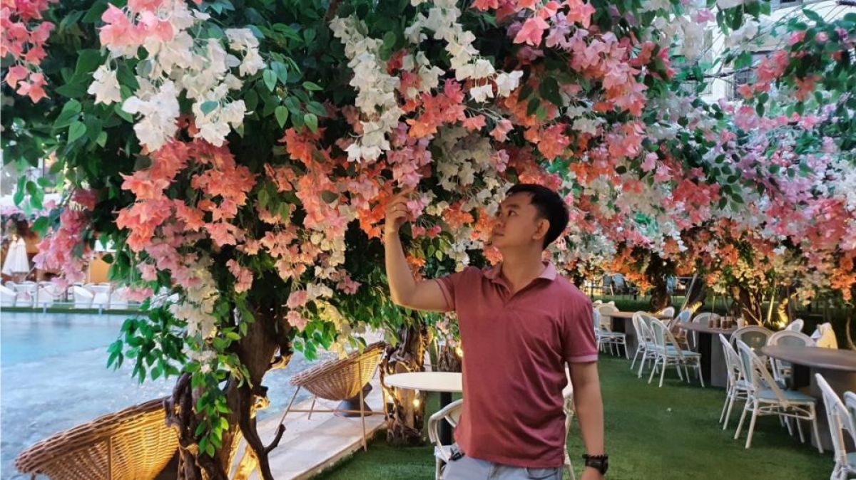 Lê Phạm Huy: Từ Kỹ sư cơ khí đến “Nghệ nhân” hoa vải nhựa