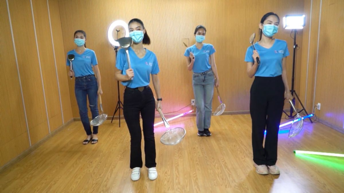 Quẩy banh nóc tại nhà cùng VP Bá Vương, Thanh Duy, Uni5 với loạt MV “cây nhà lá vườn” ở The Heroes