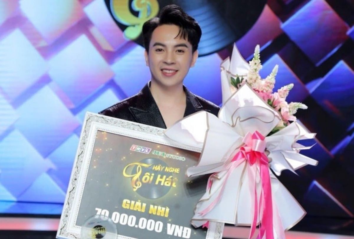 Nam ca sĩ Viết Thu - Á quân Hãy Nghe Tôi Hát 2023: hóa ra là bạn thân học cùng Sơn Tùng ở Nhạc viện!