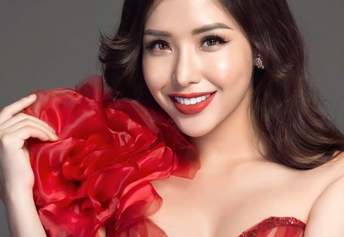 KHÔNG CHỈ HOT GIRL “TRỨNG RÁN CẦN MỠ”, TỪ Á HẬU BIỂN ĐẾN VẬN ĐỘNG VIÊN HUY CHƯƠNG BẠC SEA GAMES CŨNG GIA NHẬP ĐƯỜNG ĐUA “THE FACE ONLINE BY VESPA"